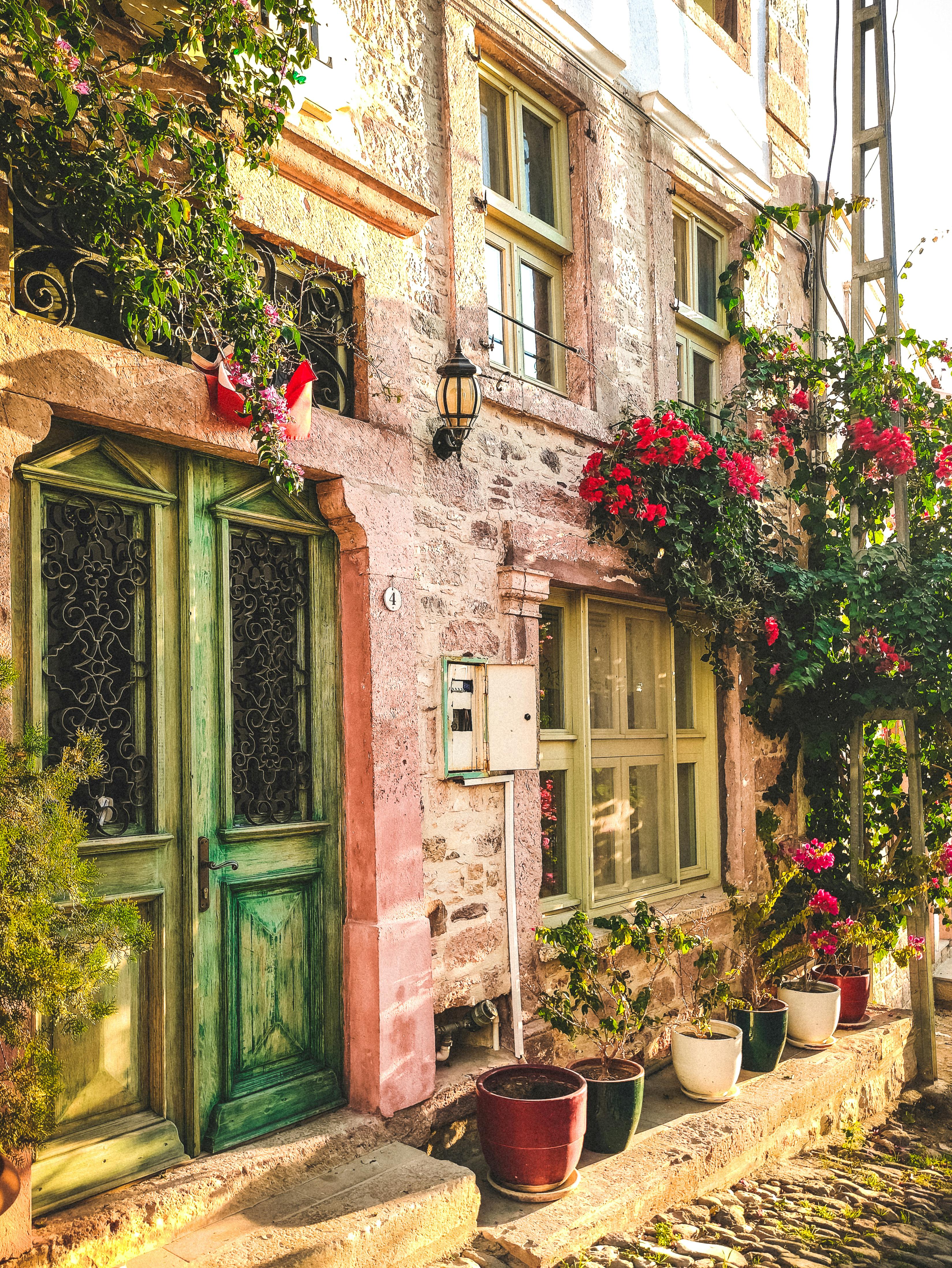 Ayvalık'da Kira Getirisi Yüksek 3 Bölge 2026 Rehberi