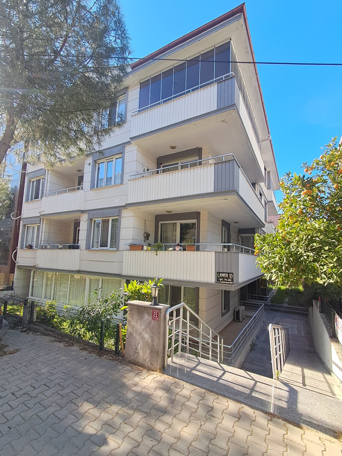 Kırlangıç AVM 150m Mesafede 150 Evlerde 2+1 Daire